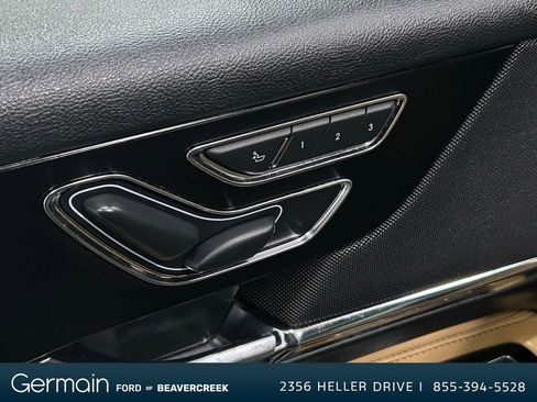Used 2020 Lincoln Corsair Reserve image 18