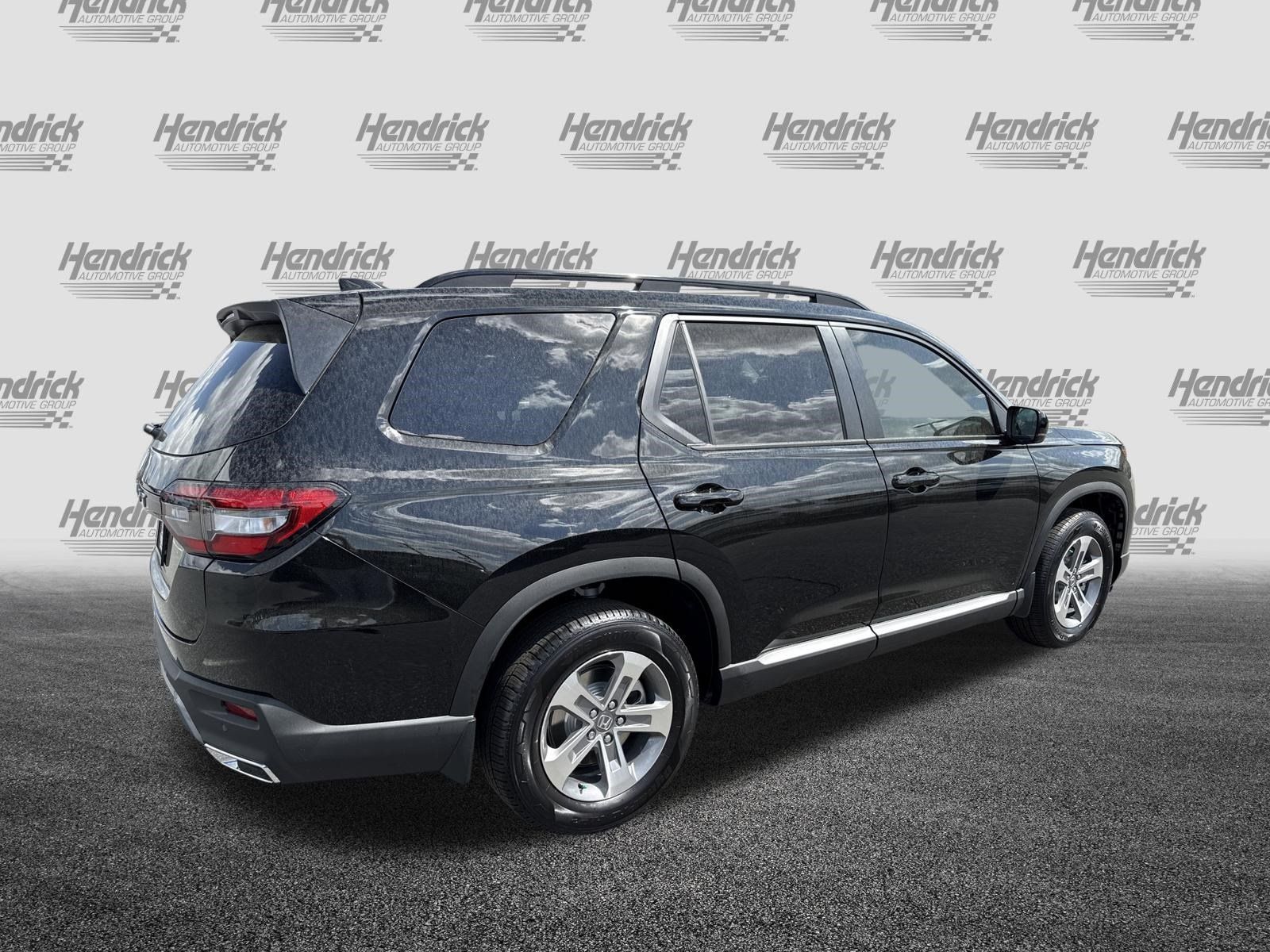 New 2026 Honda Pilot EX-L image 10
