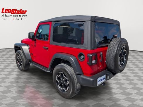 Used 2021 Jeep Wrangler Sport AWD/4WD image 3