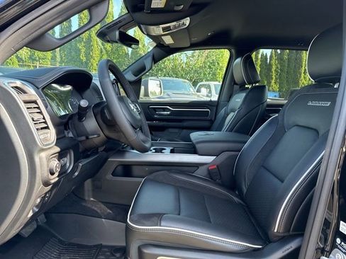 New 2026 RAM 1500 Laramie AWD/4WD image 15