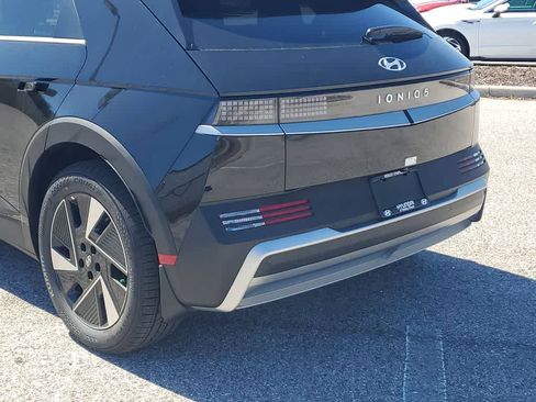 New 2026 Hyundai Ioniq 5 SE image 7
