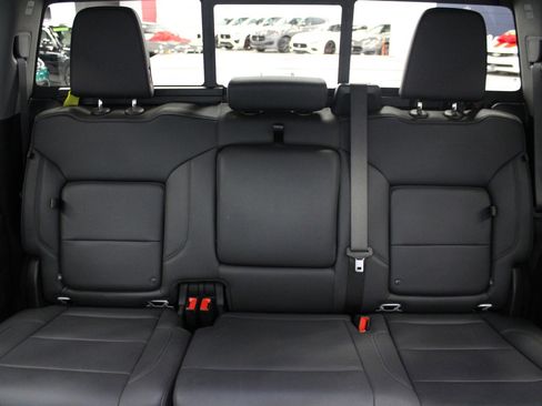 Used 2025 Chevrolet Silverado 2500 LTZ w/ Z71 Chrome Sport Edition image 40