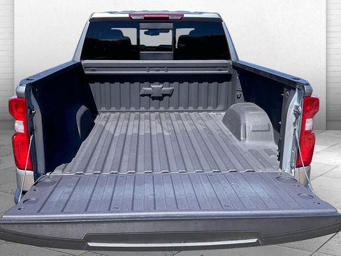 Used 2025 Chevrolet Silverado 1500 LT Trail Boss w/ LT Trail Boss Premium Package AWD/4WD image 4