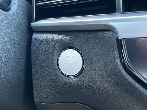 New 2026 Kia Sorento S w/ S Panoramic Sunroof Package FWD image 25