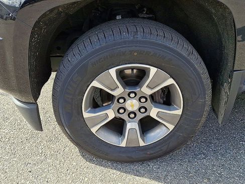 Used 2020 Chevrolet Colorado Z71 AWD/4WD image 12