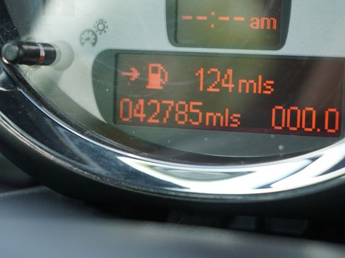 Used 2009 MINI Cooper John Cooper Works FWD image 24