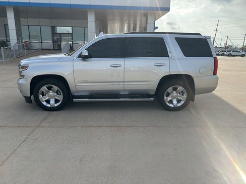 Used 2017 Chevrolet Tahoe LT w/ LT Signature Package image 36