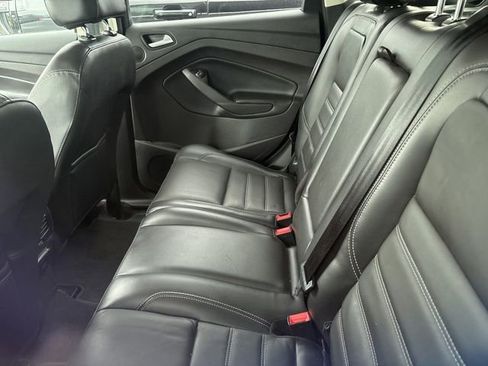 Used 2017 Ford Escape Titanium AWD/4WD image 9