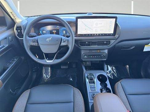 New 2025 Ford Bronco Sport Outer Banks w/ Outer Banks Tech Package+ image 5