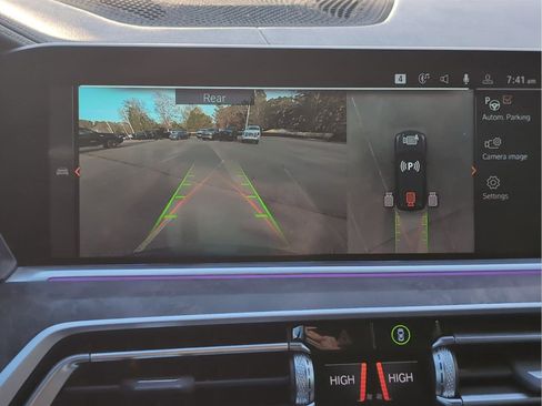 Used 2022 BMW X5 sDrive40i w/ M Sport Package image 18