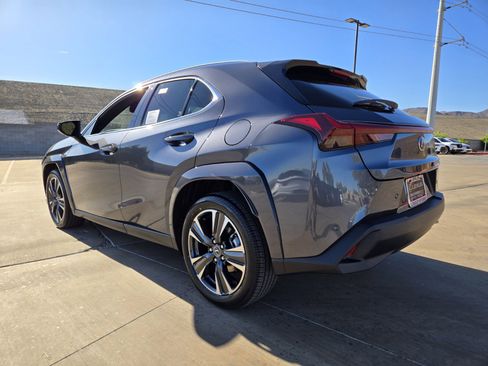 New 2026 Lexus UX 300h AWD image 4