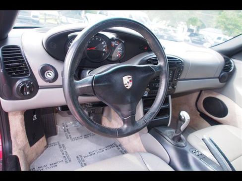 Used 2001 Porsche Boxster image 21