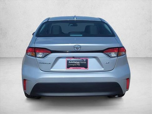 Used 2026 Toyota Corolla LE FWD image 7