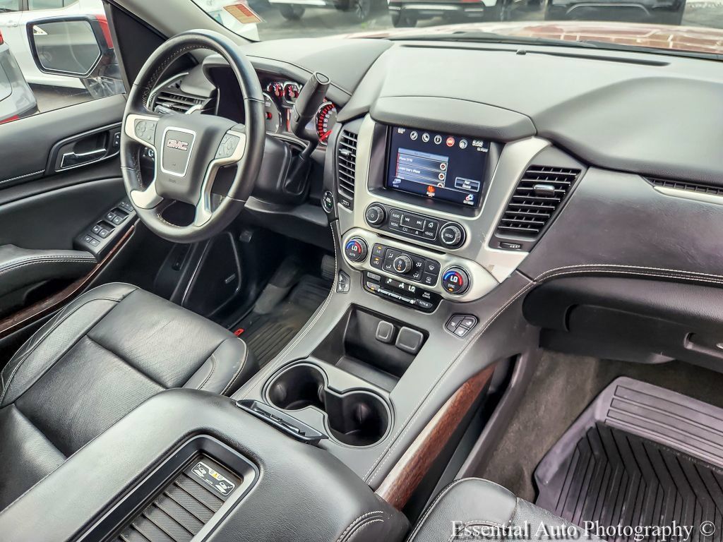 Used 2016 GMC Yukon SLT w/ Open Road Package AWD/4WD image 24