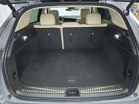 Used 2021 Buick Envision Avenir w/ Technology Package II image 12