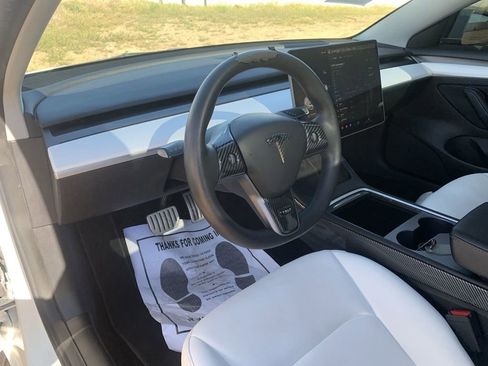 Used 2022 Tesla Model 3 Performance image 7