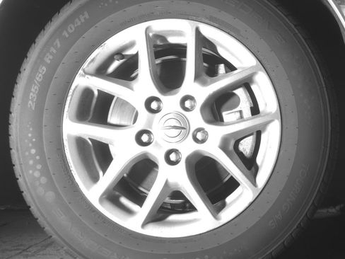 Used 2024 Chrysler Pacifica Touring-L image 13