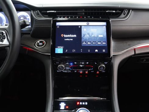 Used 2021 Jeep Grand Cherokee L Overland w/ Advanced Protech Group III image 25