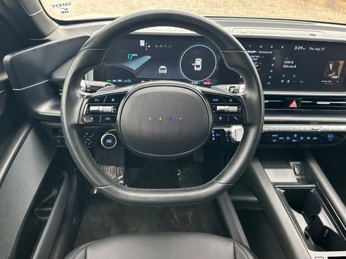 Used 2023 Hyundai Ioniq 6 SEL AWD/4WD image 16