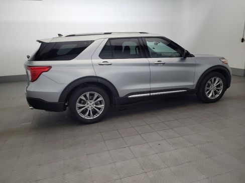 Used 2023 Ford Explorer Limited image 10