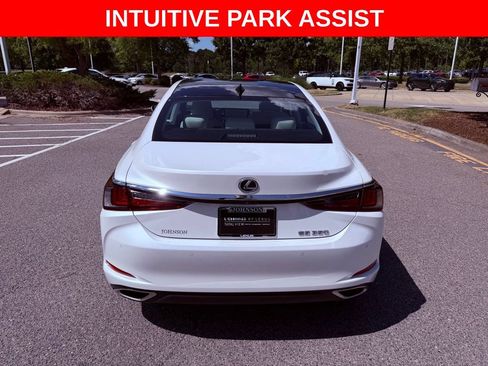 Certified 2025 Lexus ES 350 w/ Premium Package FWD image 6