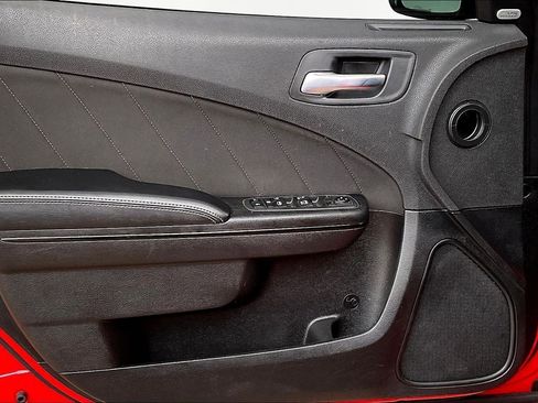 Used 2021 Dodge Charger SXT w/ Blacktop Package image 20