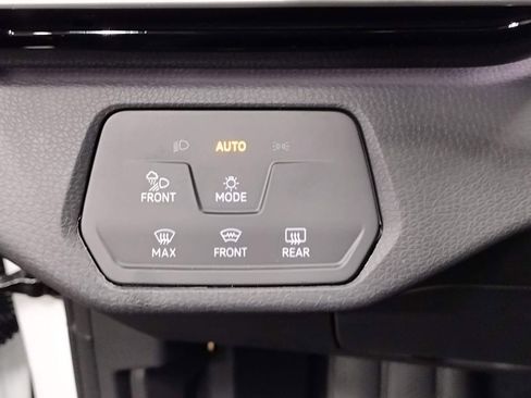 New 2026 Volkswagen ID.4 Pro S image 25