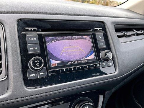 Certified 2019 Honda HR-V LX image 13
