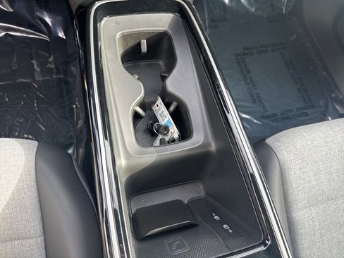 Used 2023 Volkswagen ID.4 Pro image 30