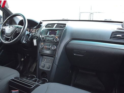 Used 2017 Ford Explorer 4WD Police Interceptor image 11