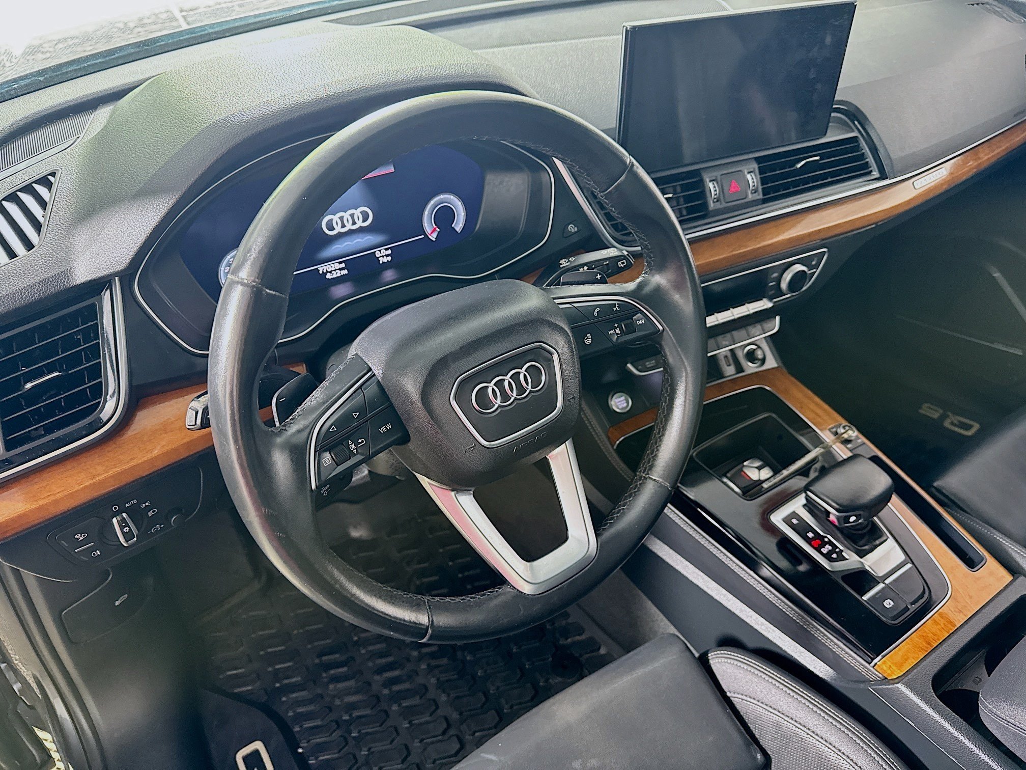 Used 2021 Audi Q5 2.0T Premium Plus w/ Premium Plus Package AWD/4WD image 13