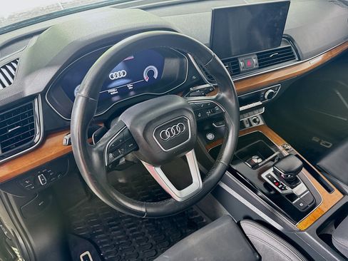 Used 2021 Audi Q5 2.0T Premium Plus w/ Premium Plus Package AWD/4WD image 13