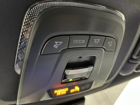 Used 2024 Toyota Corolla SE FWD image 17