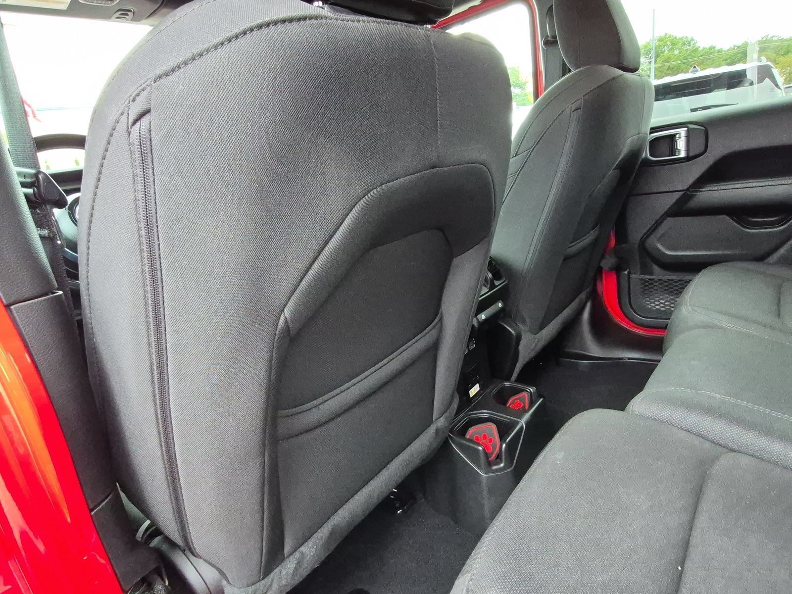 Used 2021 Jeep Wrangler Unlimited Sahara AWD/4WD image 18