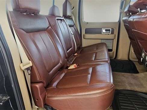 Used 2013 Ford F150 King Ranch w/ King Ranch Luxury Pkg image 19