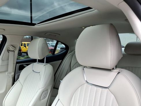 Used 2026 Genesis G70 2.5T Prestige RWD image 17