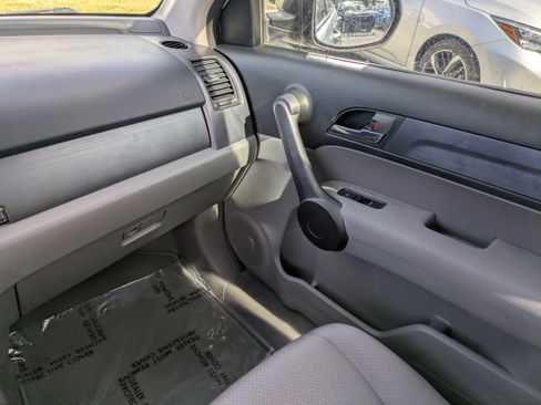 Used 2009 Honda CR-V LX image 17