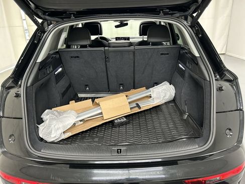 Used 2023 Audi Q5 2.0T Premium Plus w/ Premium Plus Package AWD/4WD image 22