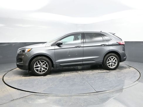 Used 2023 Ford Edge SEL image 5