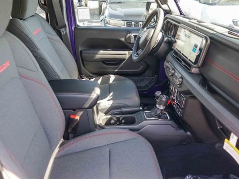 New 2026 Jeep Wrangler Unlimited Rubicon image 17