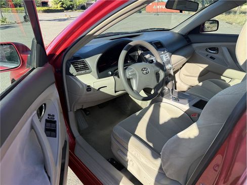 Used 2007 Toyota Camry LE FWD image 11
