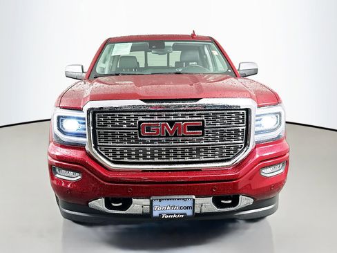 Used 2018 GMC Sierra 1500 Denali w/ Denali Ultimate Package AWD/4WD image 2