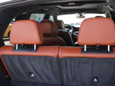 Used 2022 BMW ALPINA XB7 image 27