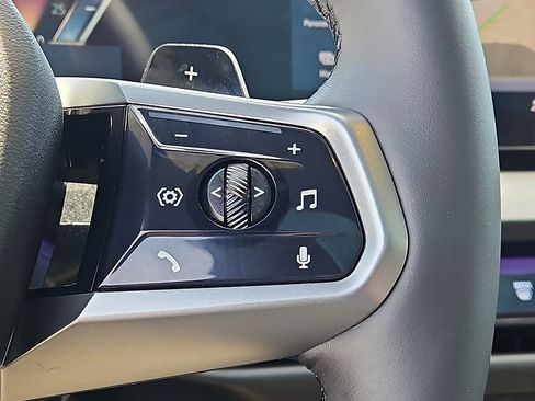 Used 2026 BMW X3 xDrive30 w/ M Sport Package image 23