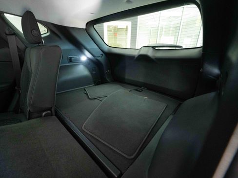 Used 2020 Chevrolet Blazer LT image 24