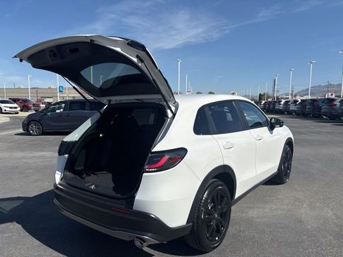 New 2026 Honda HR-V Sport image 23