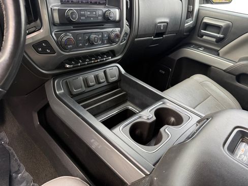 Used 2017 Chevrolet Silverado 1500 LTZ Z71 w/ LTZ Plus Package image 13