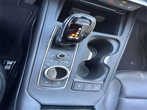 Used 2024 Cadillac XT4 Premium Luxury w/ Cold Weather Package image 21