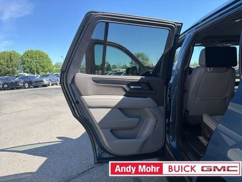 New 2026 GMC Yukon Elevation w/ Elevation Premium Package AWD/4WD image 24