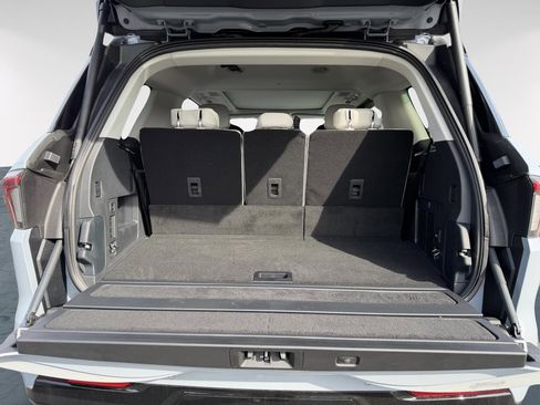 New 2026 Lincoln Navigator Reserve w/ Jet Appearance Package AWD/4WD image 27